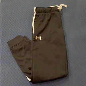 Black Under Armour sweatpants w/ white stripe new